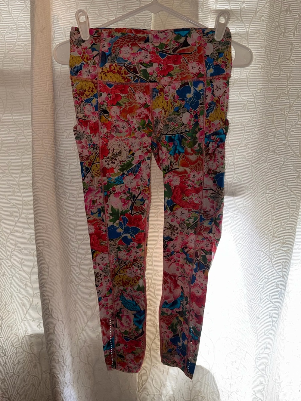 Lululemon Seawheeze 7/8 fast and free floral millefiori leggings